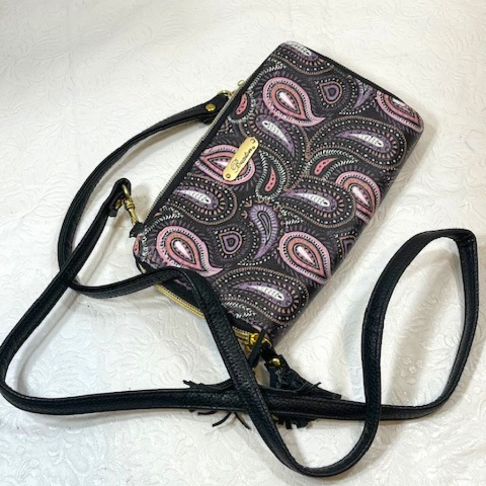 Buxton Pretty Paisley Ultimate Zip Around Organizer Crossbody Shoulder Bag